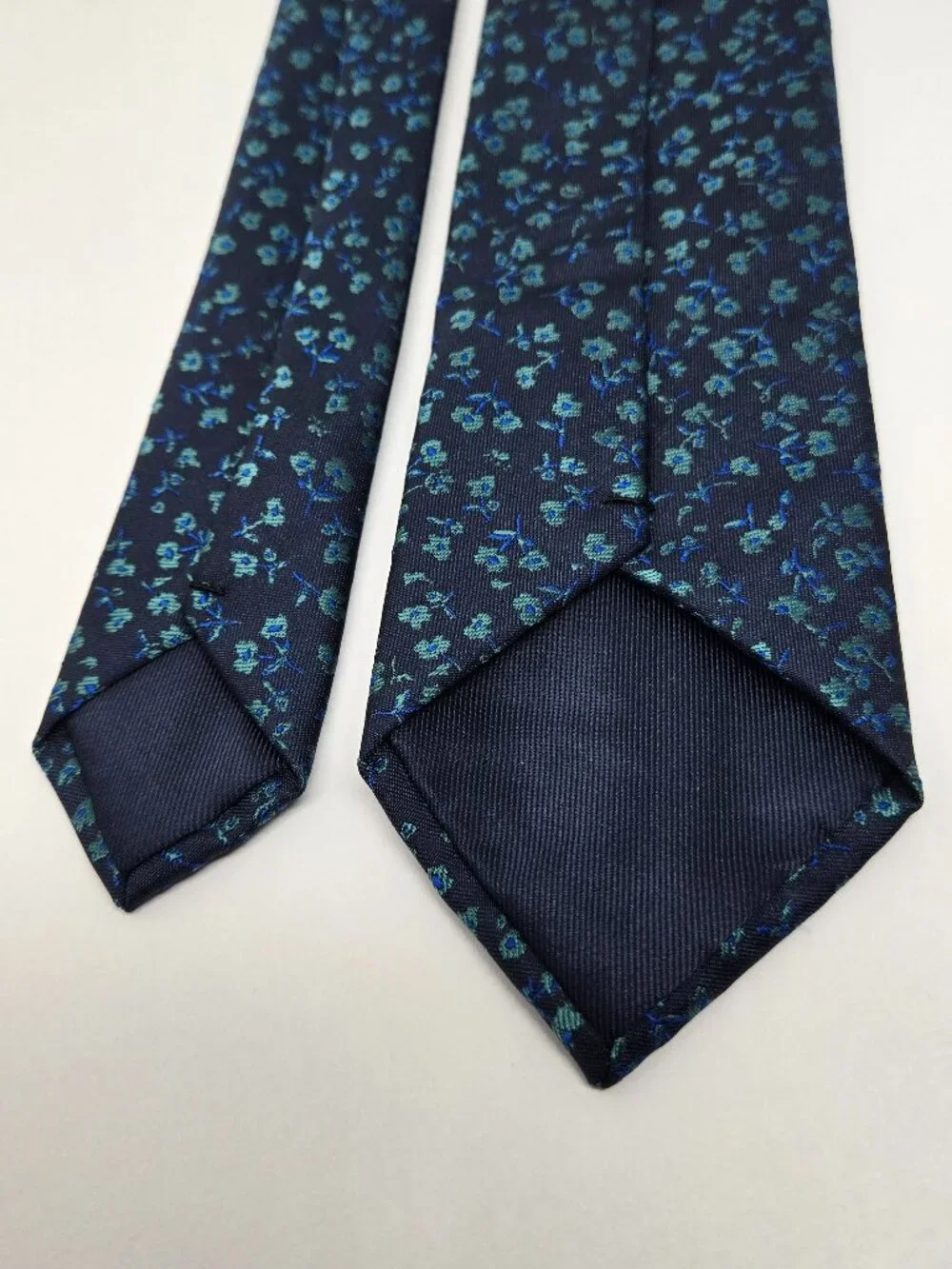 Old Navy 100% Polyester, Blue and Green Floral, Mens Tie